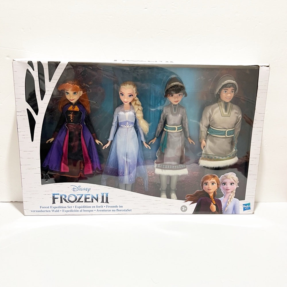 Disney Frozen II Blue and Purple Doll Set